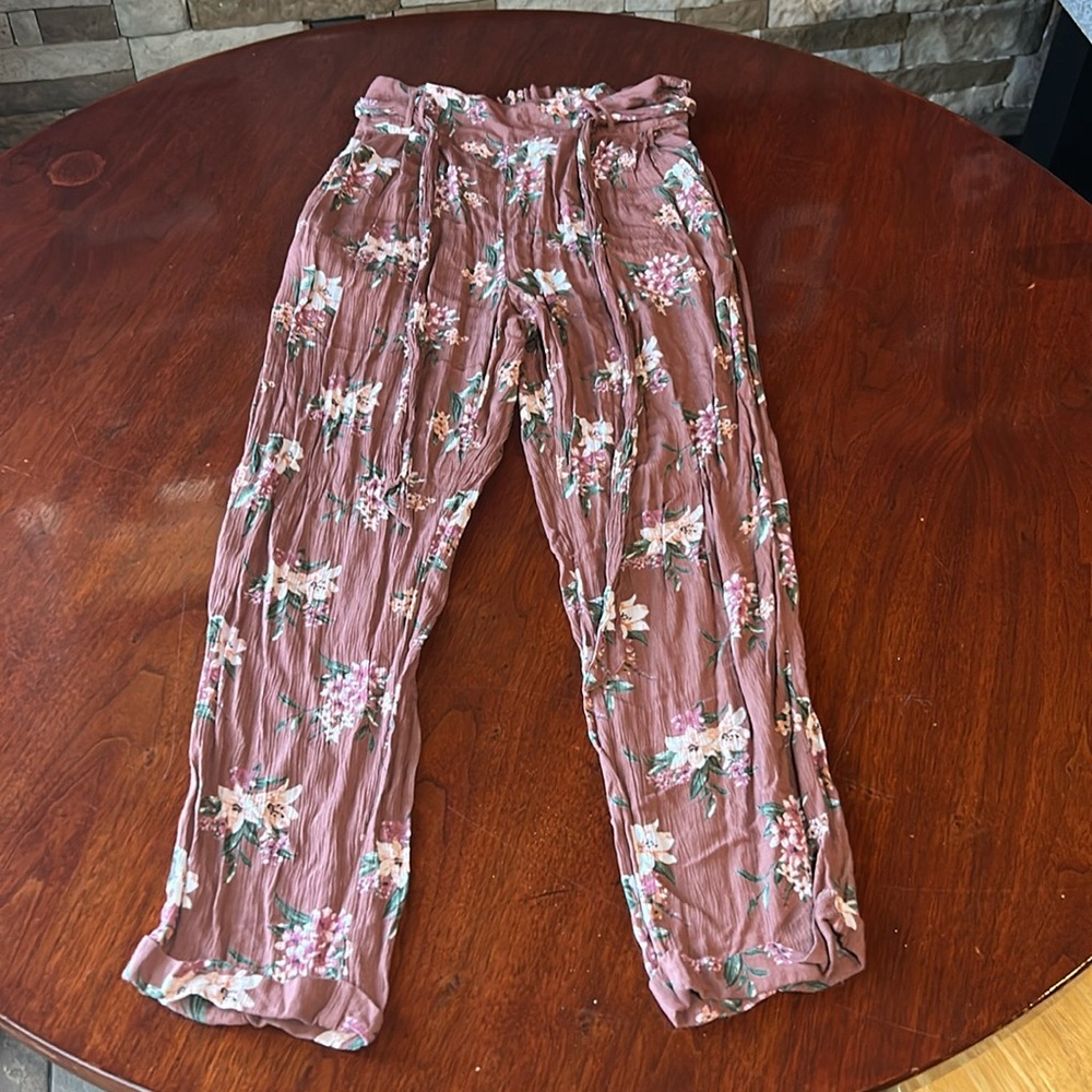 Womens American Eagle Pants size Small